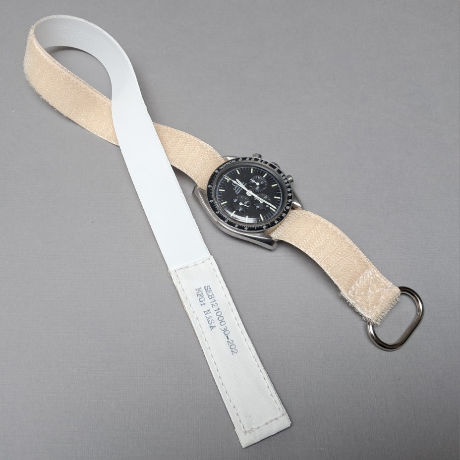 White NASA watchband (Short Lunar Training)