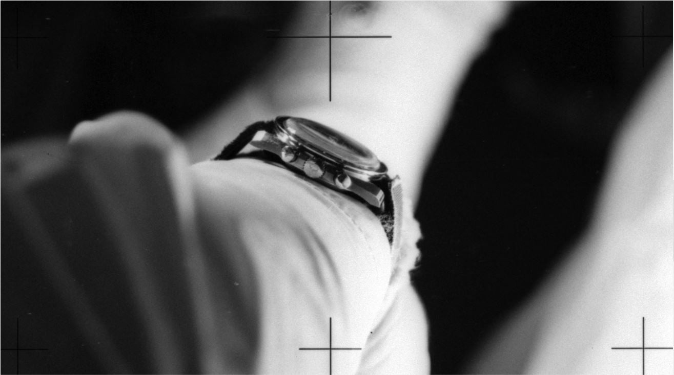 Wearing vintage Velcro® loop tape as a watchband