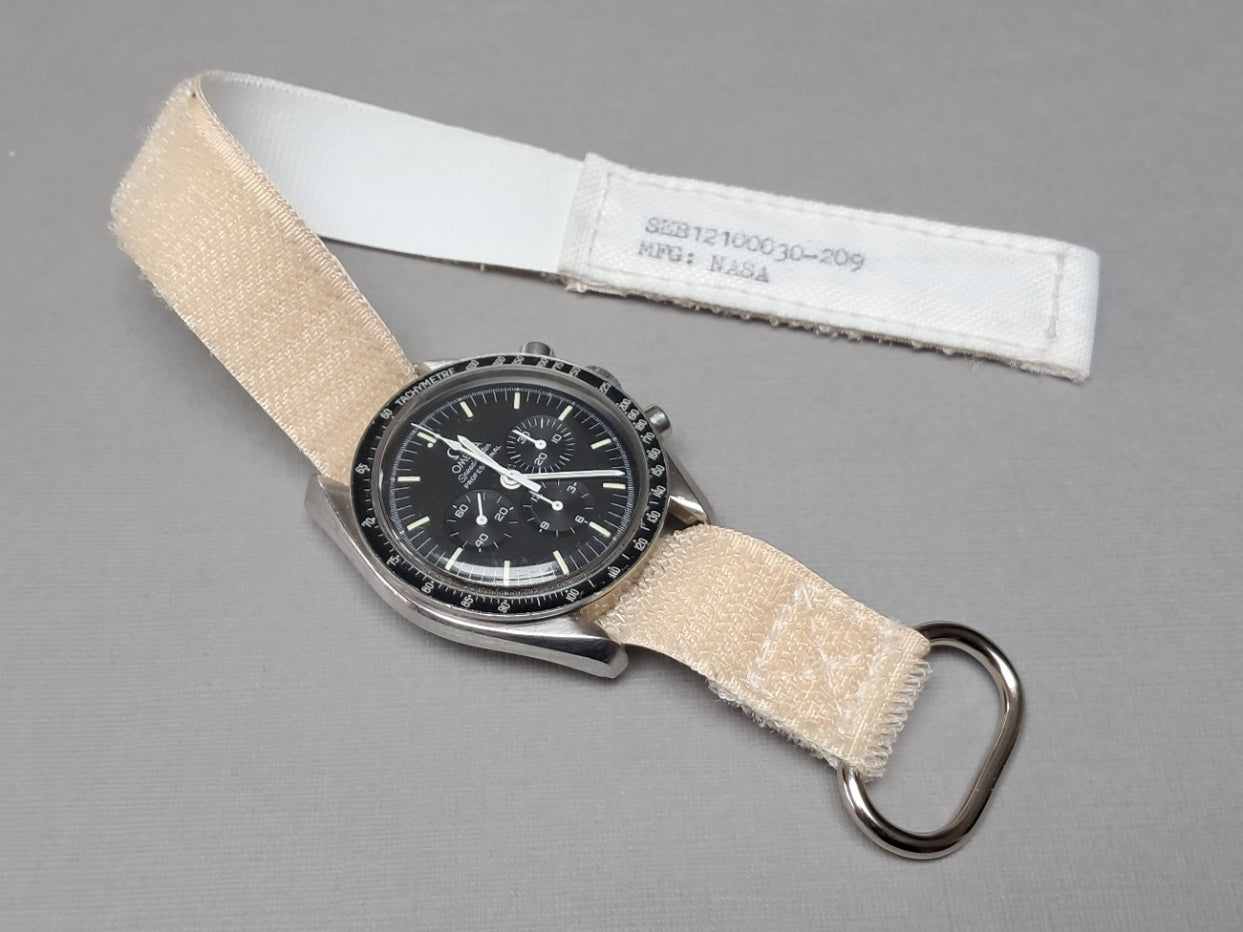 White NASA watchband (Short Lunar Training)